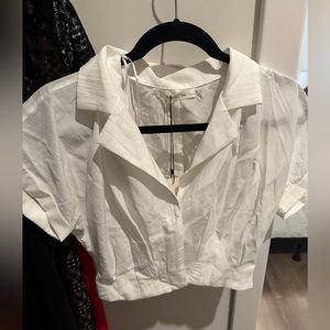 Cropped top never worn